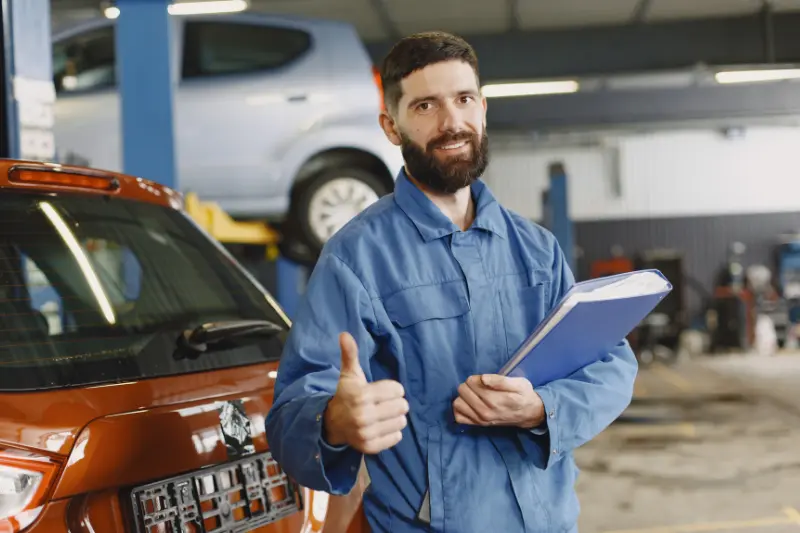 what does a roadside truck mechanic do